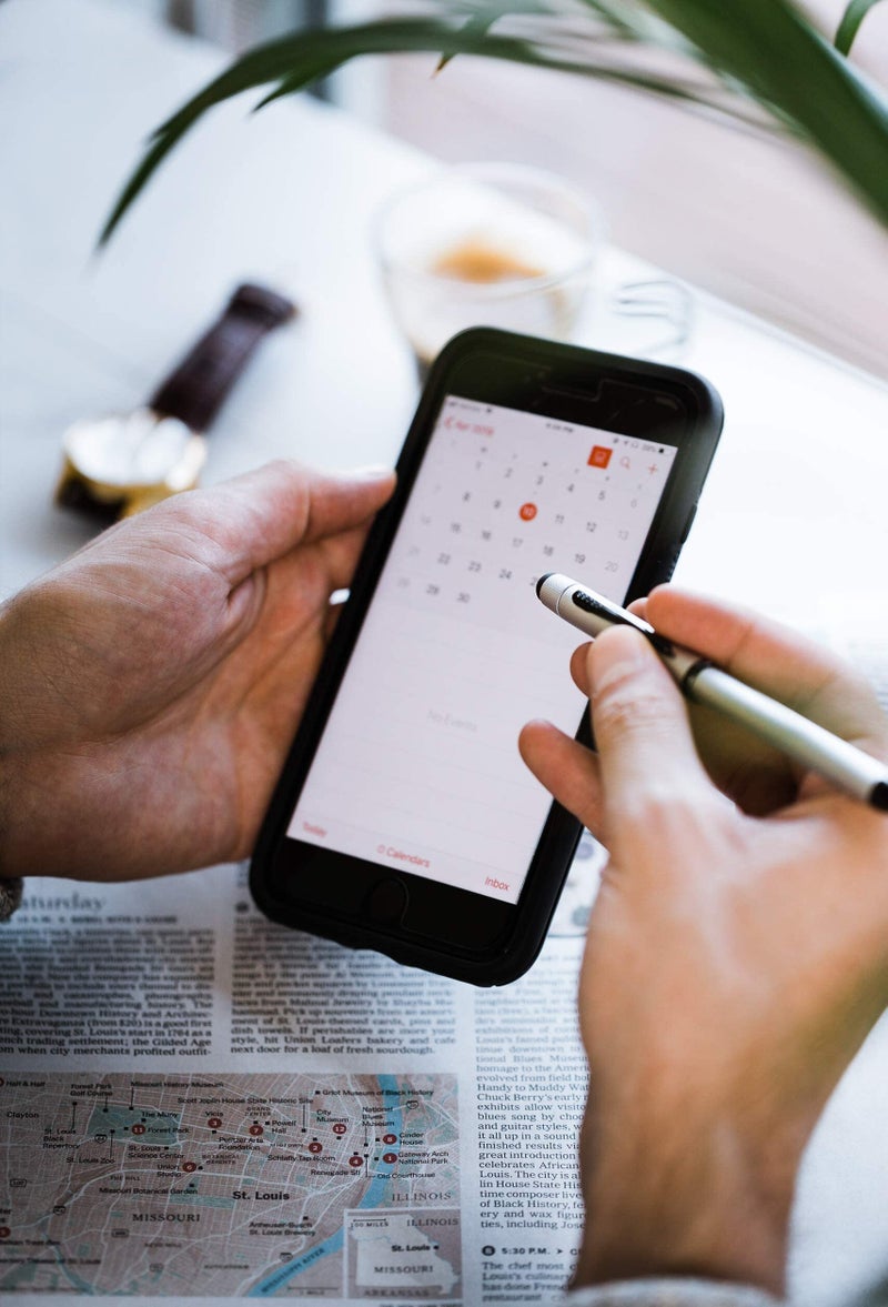 Cross Tech3+ Refillable Tech3+ Presented in a Premium Gift Box - Medium Point, Black Ink, Chrome - Image 4